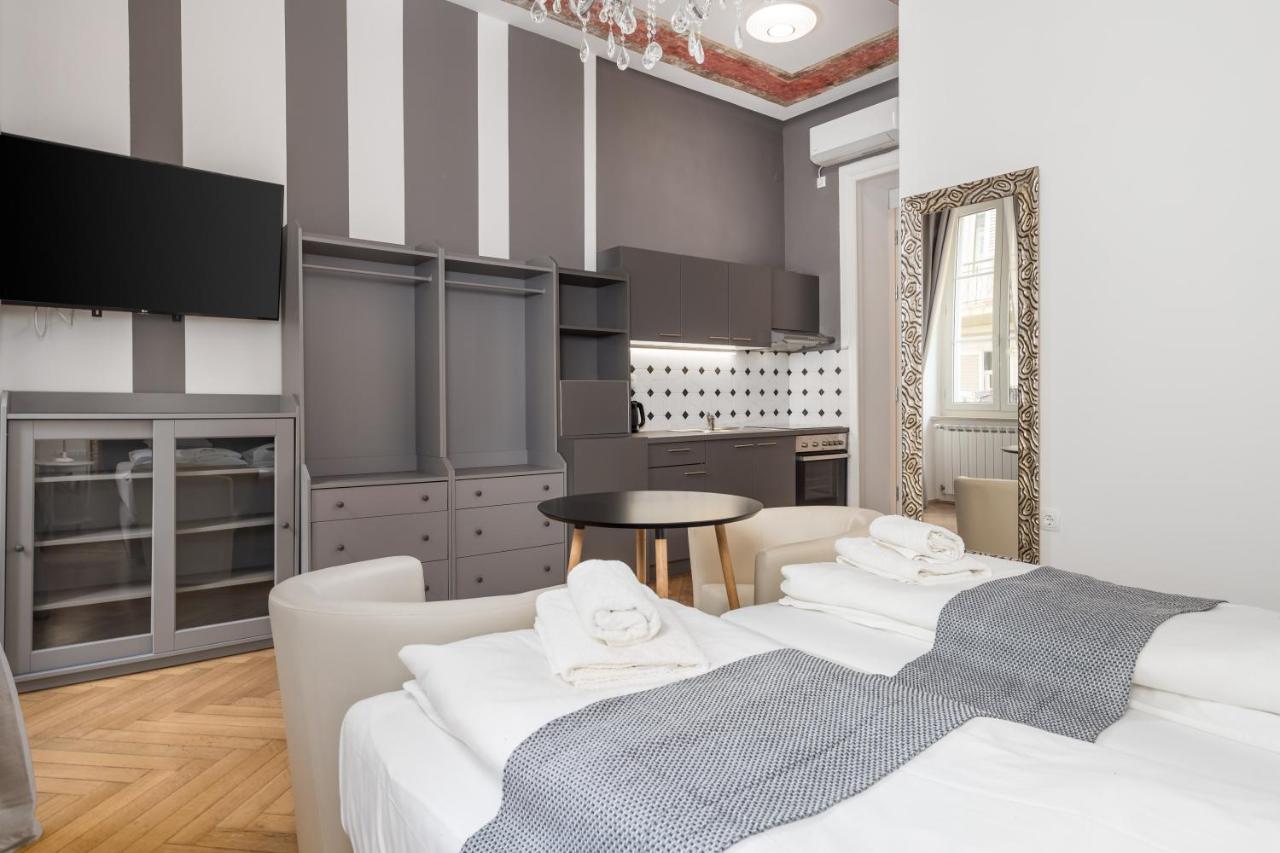 Apartamento Art Teatro - Gustav Klimt Rijeka Exterior foto