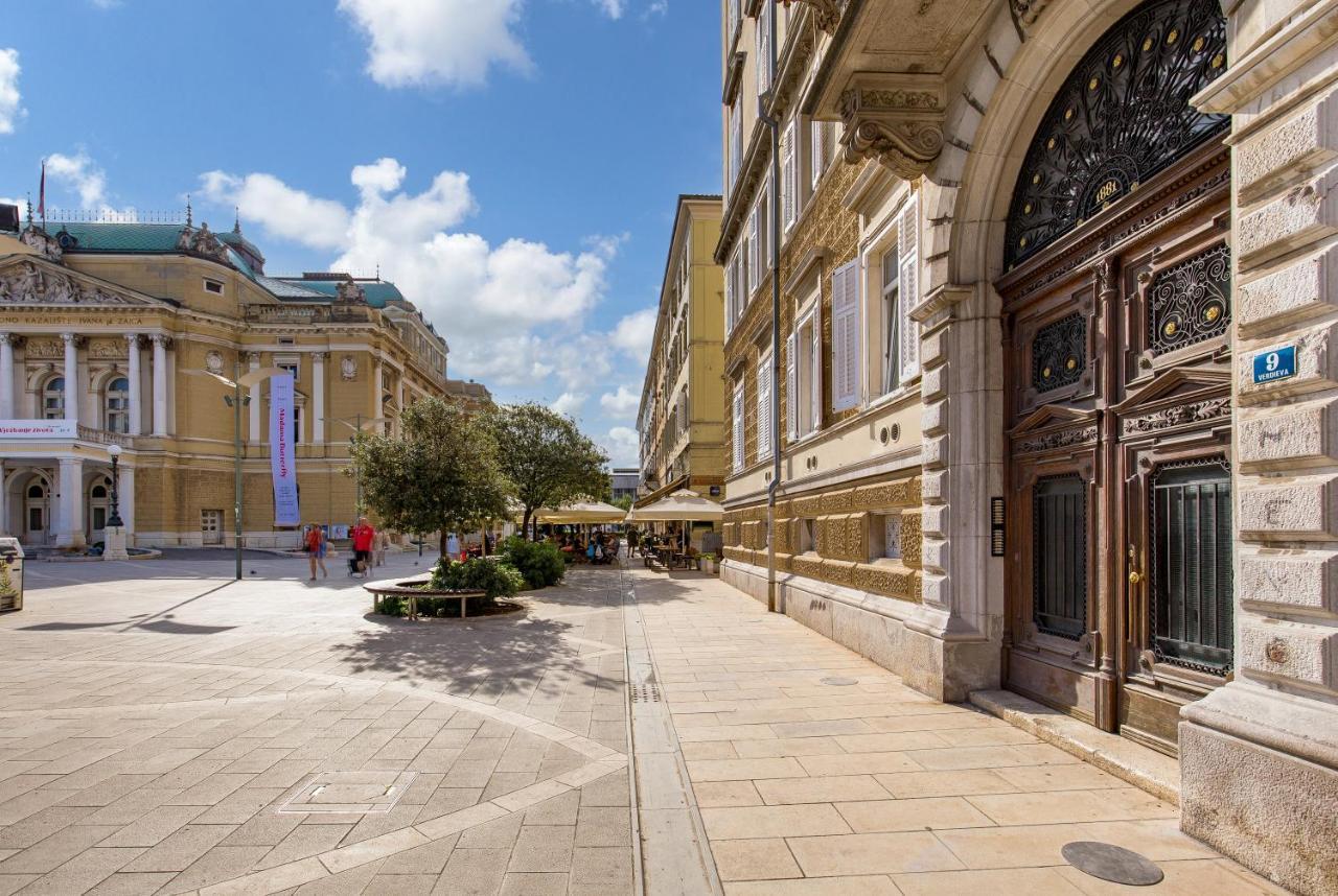 Apartamento Art Teatro - Gustav Klimt Rijeka Exterior foto